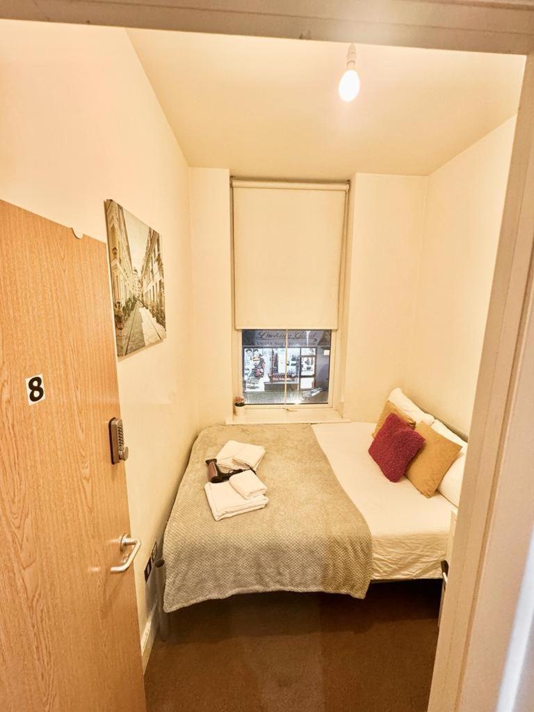 Metropolitan Coziness Private Bedrooms In Euston Station 161 Лондон Экстерьер фото